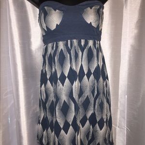 Roxy Blue Triangle Pattern Strapless Summer Dress